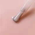 2026_06_25_acrylic_bottle_gel_natural_closeup_800x800_v4.webp