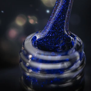 ELARTO - WINTER WONDERLAND Lakier hybrydowy Lacogel Oh Holly Night! nr 649 7ml